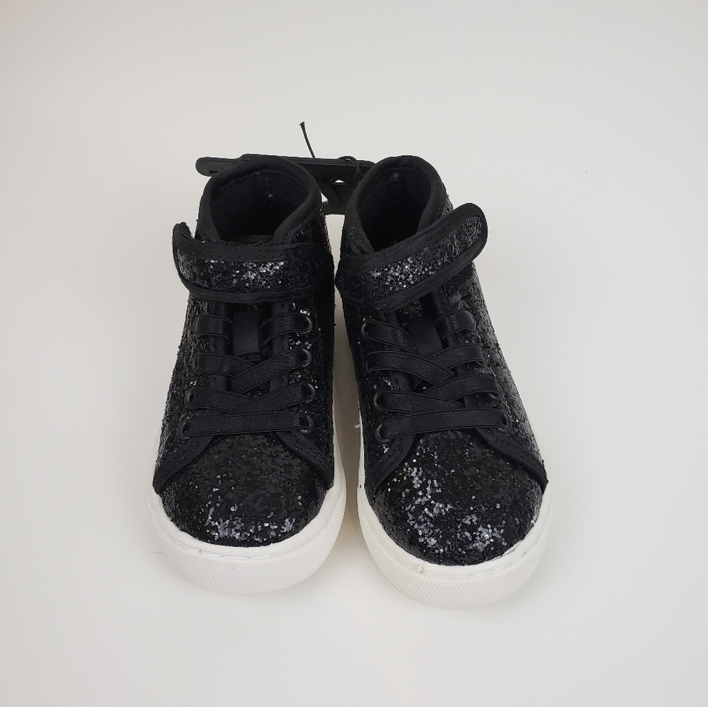 Girls black shoes - Picture 2 of 3